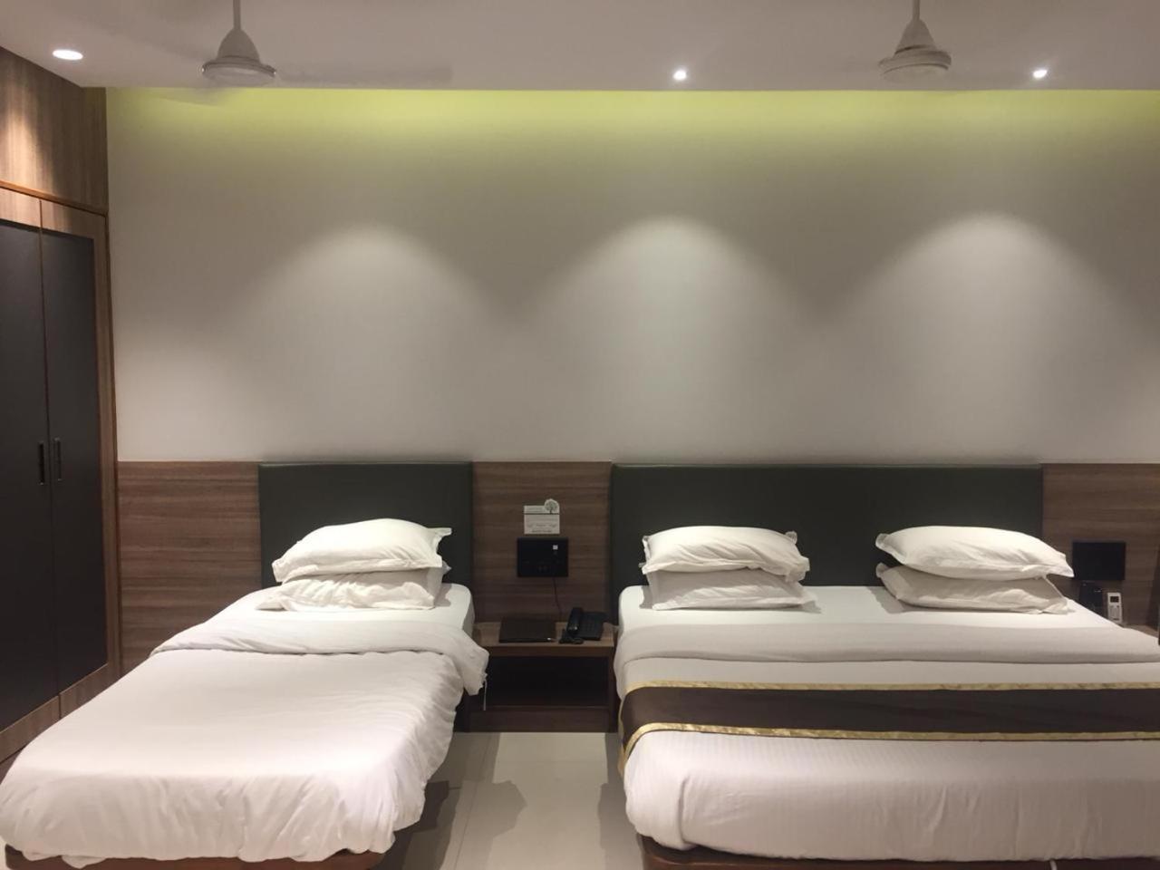 Regenta Inn Palacio De Goa, Panjim ปณชี ภายนอก รูปภาพ