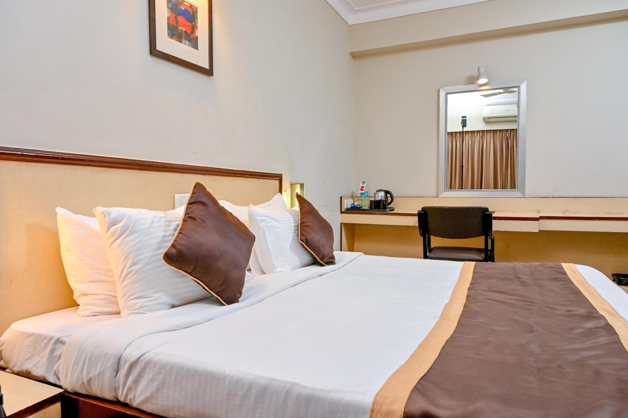 Regenta Inn Palacio De Goa, Panjim ปณชี ภายนอก รูปภาพ